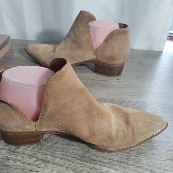 Marc Fisher Footwear Yilda Cutout Bootie, Medium Natural Suede, 11M - Picture 4 of 12